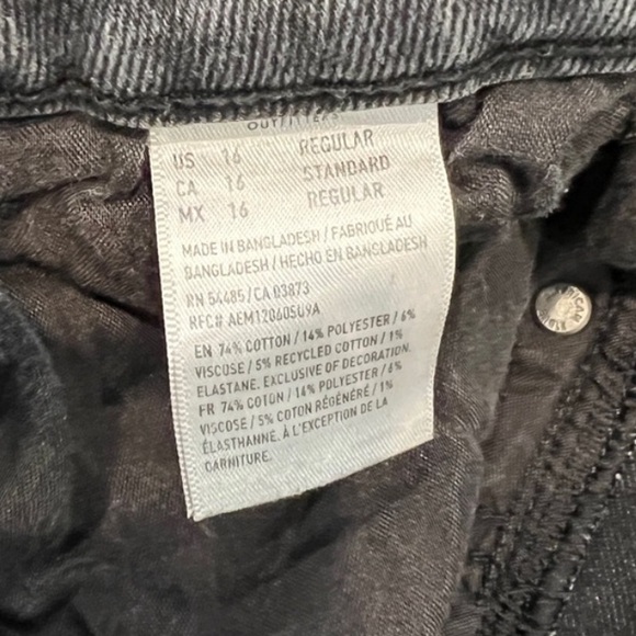American Eagle Outfitters Denim Curvy Mom Jeans - Picture 4 of 4